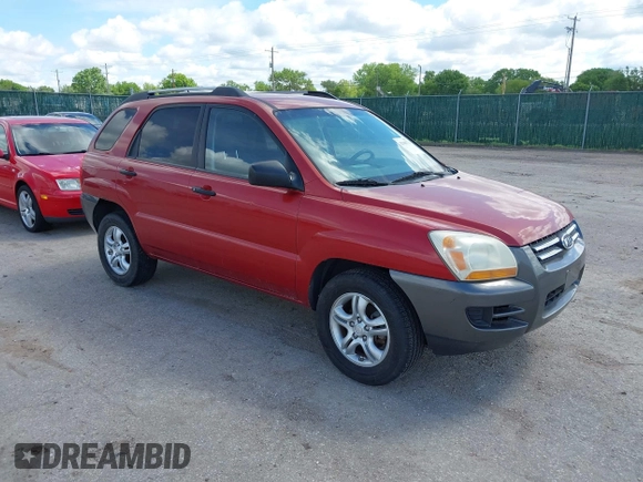 2008 Kia Sportage LX with VIN KNDJE723887490986, listed as a IAAI auction lot 42160771 with 195,545 mi miles. Bid and sale history available at carsss.com. Image 1.