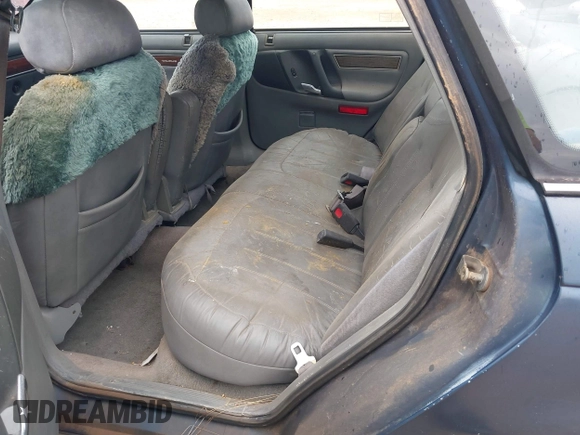 1987 Ford Taurus z VIN 1FABP53U0HA101874, wystawiony jako IAAI lot #42619153 z przebiegiem Nie podano mil oraz . Historia ofert i sprzedaży dostępna na DreamBid. Obrazek 8.