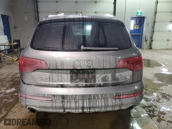 2011 Audi Q7 z VIN WA1LMCFE8BD000520, wystawiony jako Copart lot #45658015 z przebiegiem 237 295 mil mil oraz Czysty tytuł • Clean title. Historia ofert i sprzedaży dostępna na DreamBid. Obrazek 6.
