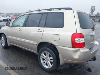 2006 Toyota Highlander z VIN JTEDW21AX60006508, wystawiony jako IAAI lot #41561183 z przebiegiem 171 196 mil mil oraz . Historia ofert i sprzedaży dostępna na DreamBid. Obrazek 3.