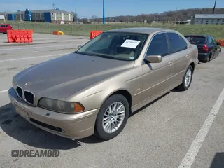 2001 BMW 5 Series 530iA with VIN WBADT63401CF04333, listed as a IAAI auction lot 41798119 with 1 mi miles. Bid and sale history available at carsss.com. Image 2.