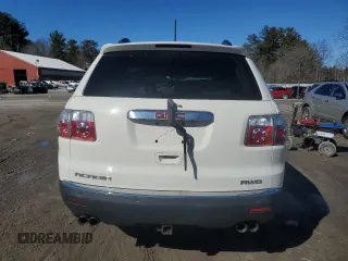 2010 GMC Acadia SLT2 with VIN 1GKLVNED1AJ128030, listed as a Copart auction lot 47413705 with 111,565 mi miles and Clean Title. Bid and sale history available at DreamBid. Image 6.