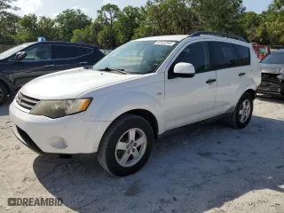 2007 Mitsubishi Outlander LS with VIN JA4MT31X77Z011292, listed as a Copart auction lot 52422345 with 250,535 mi miles and Non Repairable. Bid and sale history available at carsss.com. Image 1.