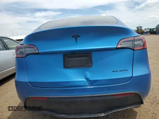 2021 Tesla Model Y Long Range z VIN 5YJYGDEE6MF239571, wystawiony jako Copart lot #56433595 z przebiegiem 58 471 mil mil oraz Szkoda całkowita • Salvage title. Historia ofert i sprzedaży dostępna na DreamBid. Obrazek 6.