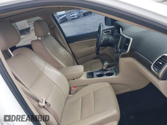 2017 Jeep Grand Cherokee Limited with VIN 1C4RJEBG4HC779411, listed as a IAAI auction lot 42383918 with 128,120 mi miles and . Bid and sale history available at DreamBid. Image 5.