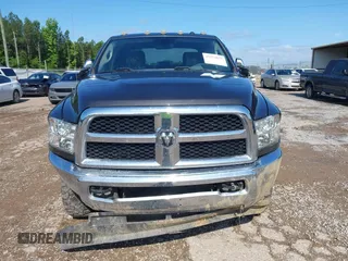 2018 Ram 2500 Tradesman with VIN 3C6UR5CL9JG160005, listed as a IAAI auction lot 42353075 with 146,552 mi miles and . Bid and sale history available at DreamBid. Image 12.