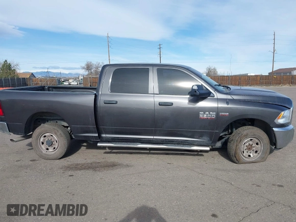 2018 Ram 2500 Tradesman with VIN 3C6UR5CJ7JG117166, listed as a IAAI auction lot 41865140 with 174,607 mi miles and . Bid and sale history available at DreamBid. Image 13.