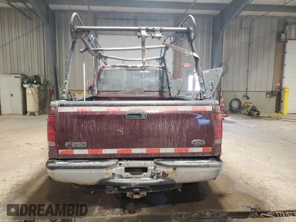 2005 Ford Super Duty F-250 XL with VIN 1FTSX20Y25EA94768, listed as a Copart auction lot 45927315 with 94,154 mi miles and Salvage Title. Bid and sale history available at carsss.com. Image 6.
