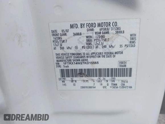 2007 Ford F-150 STX with VIN 1FTRX14W27KD15565, listed as a IAAI auction lot 42738127 with Not provided miles and . Bid and sale history available at DreamBid. Image 9.