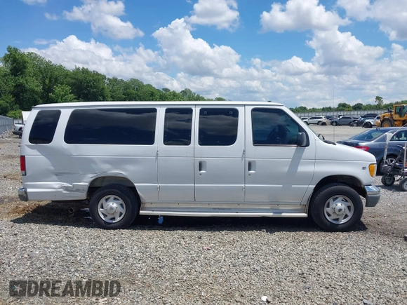 1999 Ford Econoline Passenger XL with VIN 1FBSS31L3XHB14197, listed as a IAAI auction lot 42253831 with 41,664 mi miles and . Bid and sale history available at DreamBid. Image 13.