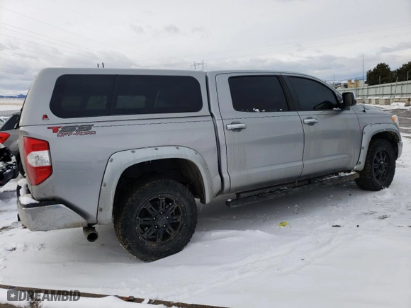 2016 Toyota Tundra 4WD Truck SR5 with VIN 5TFDW5F12GX521946, listed as a Copart auction lot 87753665 with NaN miles and Salvage Title. Bid and sale history available at carsss.com. Image 3.
