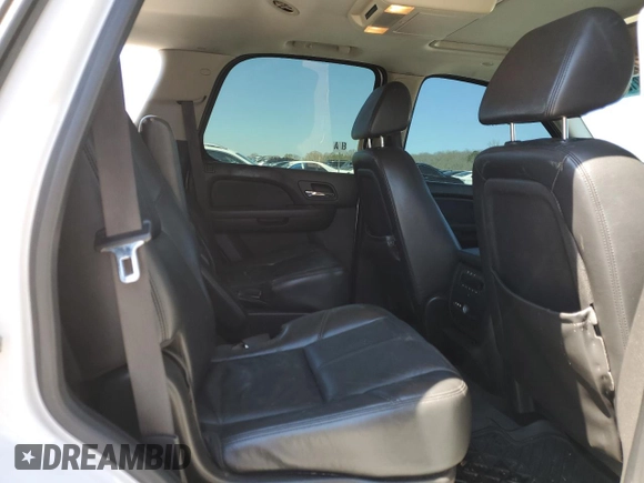 2008 Chevrolet Tahoe 3LT with VIN 1GNFC13J48R185969, listed as a Copart auction lot 49135785 with 154,211 mi miles and Salvage title. Bid and sale history available at DreamBid. Image 12.