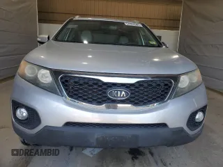2011 Kia Sorento LX with VIN 5XYKT3A15BG181408, listed as a Copart auction lot 54334585 with 137,338 mi miles and Clean Title. Bid and sale history available at carsss.com. Image 5.