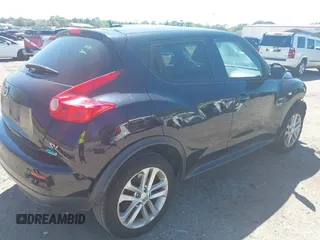 2014 Nissan Juke S with VIN JN8AF5MR1ET451280, listed as a IAAI auction lot 41821854 with 156,632 mi miles. Bid and sale history available at carsss.com. Image 4.