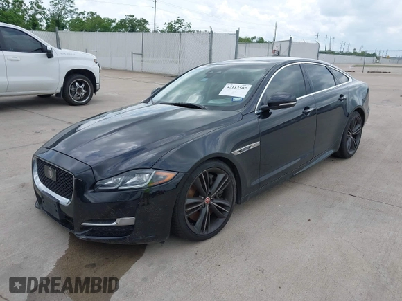 2019 Jaguar XJ z VIN SAJWA1CEXKMW22140, wystawiony jako IAAI lot #42113507 z przebiegiem 24 207 mil mil oraz . Historia ofert i sprzedaży dostępna na DreamBid. Obrazek 2.