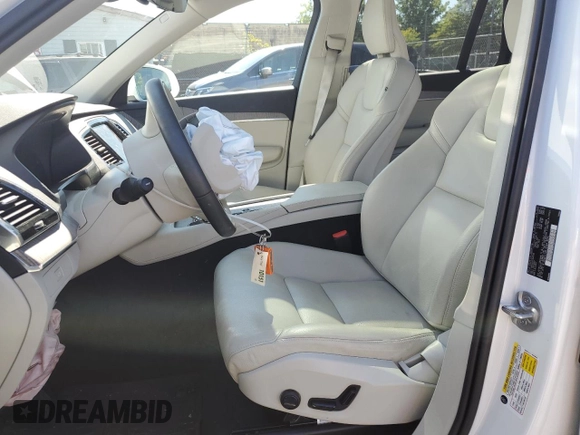 2023 Volvo XC90 Plus with VIN YV40621N4P1907548, listed as a Copart auction lot 69858214 with 27,474 mi miles and Salvage title. Bid and sale history available at DreamBid. Image 7.