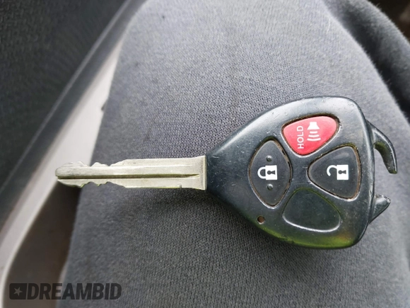 2010 Toyota Yaris с VIN JTDBT4K3XA4063583, выставлен на аукционе IAAI как лот 41943972 с пробегом 170 729 миль миль и . История ставок и продаж доступна на DreamBid. Изображение 11.