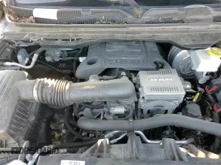 2021 Ram 1500 Big Horn z VIN 1C6SRFFT1MN573282, wystawiony jako Copart lot #69461525 z przebiegiem 106 122 mil mil oraz Szkoda całkowita • Salvage title. Historia ofert i sprzedaży dostępna na DreamBid. Obrazek 13.