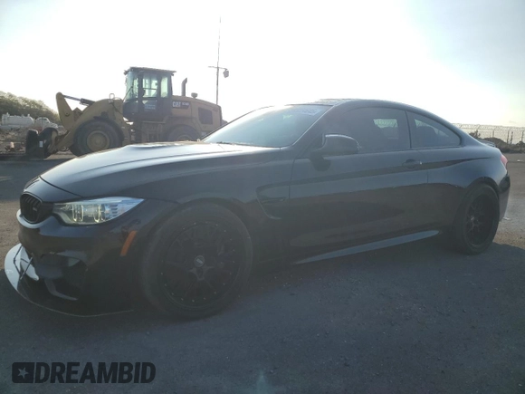 2015 BMW M4 with VIN WBS3R9C58FK333924, listed as a Copart auction lot 45224645 with 90,308 mi miles and Salvage Title. Bid and sale history available at carsss.com. Image 1.