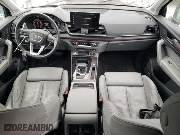 2021 Audi Q5 Prestige with VIN WA1CAAFY5M2077240, listed as a Copart auction lot 77974424 with 53,153 mi miles and Salvage Title. Bid and sale history available at carsss.com. Image 8.