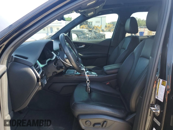 2017 Audi Q7 Premium Plus with VIN WA1LAAF71HD051770, listed as a Copart auction lot 53106825 with 88,833 mi miles and Salvage title. Bid and sale history available at DreamBid. Image 7.