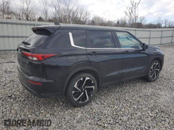 2022 Mitsubishi Outlander ES with VIN JA4J4TA88NZ061740, listed as a Copart auction lot 46396305 with 62,364 mi miles and Salvage Title. Bid and sale history available at carsss.com. Image 3.