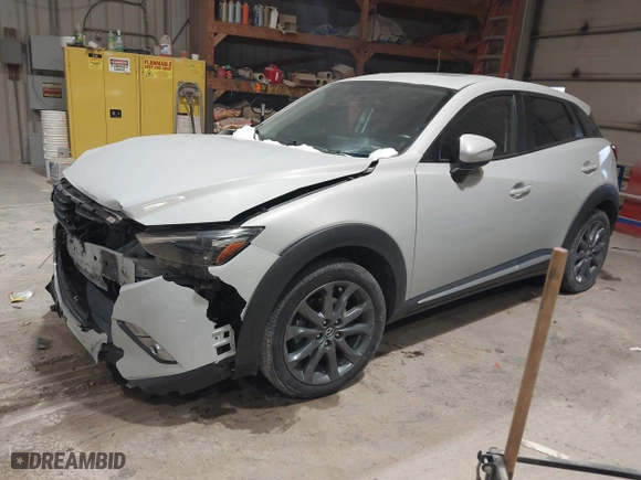 2016 Mazda CX-3 Grand Touring with VIN JM1DKBD73G0123915, listed as a IAAI auction lot 41321226 with 1 mi miles. Bid and sale history available at carsss.com. Image 16.