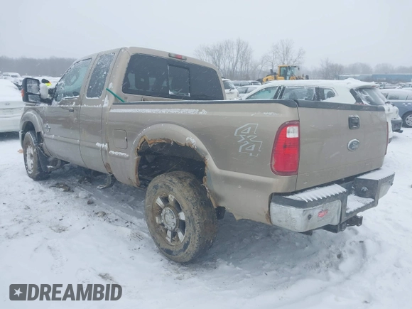 2011 Ford F-250 XL with VIN 1FT7X2BT7BEA00354, listed as a IAAI auction lot 41305155 with 175,787 mi miles and . Bid and sale history available at DreamBid. Image 3.