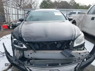 2013 Lexus LS 460 z VIN JTHCL5EF9D5017482, wystawiony jako IAAI lot #41382390 z przebiegiem 219 902 mil mil oraz . Historia ofert i sprzedaży dostępna na DreamBid. Obrazek 11.