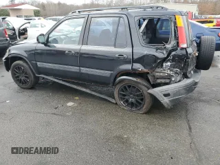1998 Honda CR-V LX with VIN JHLRD1841WC033169, listed as a Copart auction lot 46865875 with 203,100 mi miles and Salvage Title. Bid and sale history available at carsss.com. Image 2.