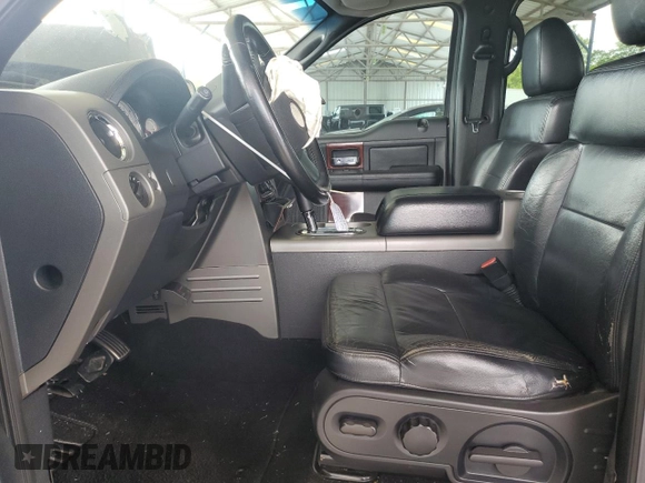 2005 Ford F-150 XLT с VIN 1FTPW12545FA79608, выставлен на аукционе Copart как лот 55271705 с пробегом 245 004 миль миль и Списание • Salvage title. История ставок и продаж доступна на DreamBid. Изображение 7.