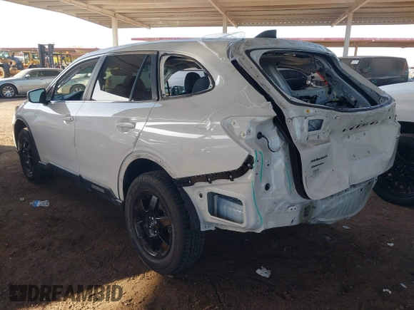 2021 Subaru Outback Premium with VIN 4S4BTAFC1M3103239, listed as a IAAI auction lot 42047668 with 44,740 mi miles and . Bid and sale history available at DreamBid. Image 3.