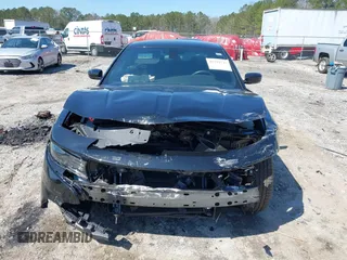 2023 Dodge Charger SXT z VIN 2C3CDXBG2PH672138, wystawiony jako IAAI lot #41791737 z przebiegiem 9500 mil mil oraz . Historia ofert i sprzedaży dostępna na DreamBid. Obrazek 12.