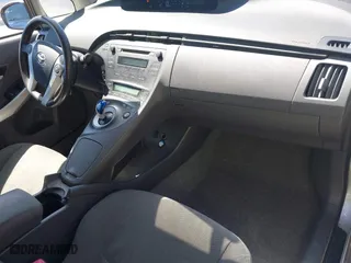 2011 Toyota Prius I with VIN JTDKN3DU3B0260839, listed as a IAAI auction lot 41998615 with 223,435 mi miles. Bid and sale history available at carsss.com. Image 5.