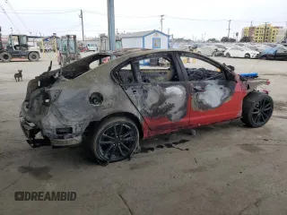 2016 Chevrolet SS z VIN 6G3F15RW2GL213197, wystawiony jako Copart lot #69873184 z przebiegiem Nie podano mil oraz Nie do naprawy • Non repairable. Historia ofert i sprzedaży dostępna na DreamBid. Obrazek 3.