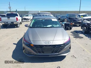 2023 Hyundai Elantra Limited z VIN KMHLP4AG9PU572226, wystawiony jako IAAI lot #41725056 z przebiegiem 19 725 mil mil oraz . Historia ofert i sprzedaży dostępna na DreamBid. Obrazek 13.
