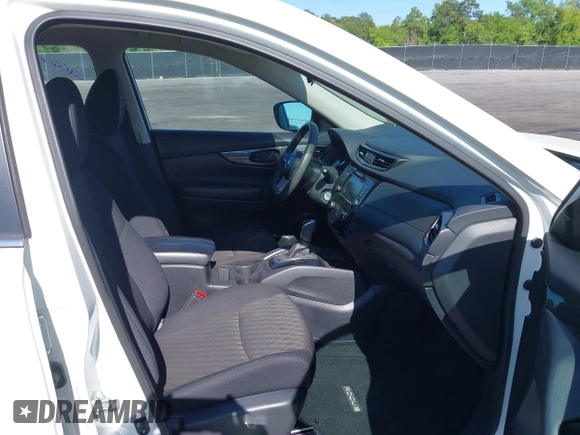 2020 Nissan Rogue S with VIN 5N1AT2MT8LC774443, listed as a IAAI auction lot 42049613 with 61,942 mi miles and . Bid and sale history available at DreamBid. Image 5.