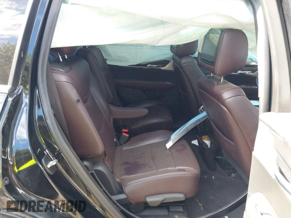 2020 Cadillac XT6 AWD Premium Luxury with VIN 1GYKPDRS0LZ101498, listed as a IAAI auction lot 40506360 with 46,920 mi miles and . Bid and sale history available at DreamBid. Image 8.