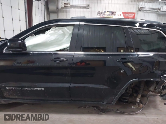 2017 Jeep Grand Cherokee Laredo with VIN 1C4RJFAG2HC625111, listed as a IAAI auction lot 42044571 with 148,533 mi miles and . Bid and sale history available at DreamBid. Image 13.