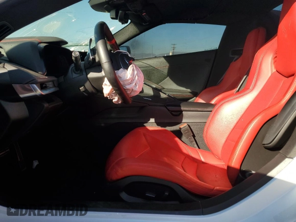2021 Chevrolet Corvette 1LT with VIN 1G1YA3D41M5120678, listed as a Copart auction lot 81943624 with 0 mi miles and Salvage Title. Bid and sale history available at carsss.com. Image 7.
