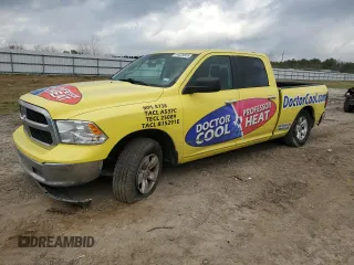 2017 Ram 1500 SLT z VIN 1C6RR6TT6HS803909, wystawiony jako Copart lot #44520855 z przebiegiem 109 011 mil mil oraz Szkoda całkowita • Salvage title. Historia ofert i sprzedaży dostępna na DreamBid. Obrazek 1.
