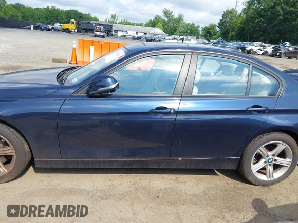 2014 BMW 3 Series 328i with VIN WBA3A5C53EJ463411, listed as a IAAI auction lot 42732421 with 41,408 mi miles and . Bid and sale history available at DreamBid. Image 14.