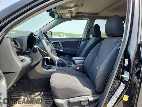 2011 Toyota RAV4 Sport z VIN JTMRK4DV9B5102904, wystawiony jako Copart lot #57867555 z przebiegiem 156 240 mil mil oraz Szkoda całkowita • Salvage title. Historia ofert i sprzedaży dostępna na DreamBid. Obrazek 7.