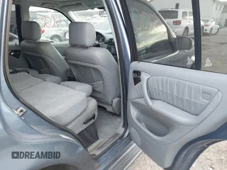 2005 Mercedes-Benz M 350 with VIN 4JGAB57E55A551762, listed as a IAAI auction lot 40800022 with 174,828 mi miles and . Bid and sale history available at DreamBid. Image 8.