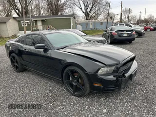 2013 Ford Mustang V6 with VIN 1ZVBP8AM2D5274181, listed as a IAAI auction lot 41913428 with 155,044 mi miles. Bid and sale history available at carsss.com. Image 1.