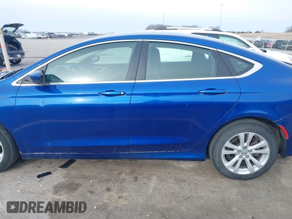 2015 Chrysler 200 Limited with VIN 1C3CCCAB1FN507804, listed as a IAAI auction lot 41854700 with 217,000 mi miles. Bid and sale history available at carsss.com. Image 14.