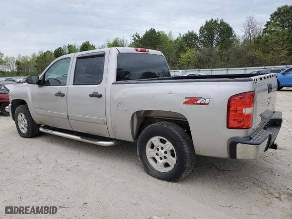 2007 Chevrolet Silverado 1500 LT w/1LT with VIN 2GCEC13C971597608, listed as a Copart auction lot 53245575 with 181,197 mi miles and Clean Title. Bid and sale history available at carsss.com. Image 2.