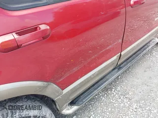 2004 Ford Explorer Eddie Bauer с VIN 1FMZU74K14UA87319, выставлен на аукционе IAAI как лот 42516824 с пробегом 159 613 миль миль и . История ставок и продаж доступна на DreamBid. Изображение 6.