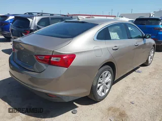 2025 Chevrolet Malibu LT with VIN 1G1ZD5ST7SF117955, listed as a IAAI auction lot 42021225 with 15,346 mi miles and . Bid and sale history available at DreamBid. Image 4.
