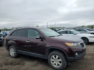 2011 Kia Sorento LX with VIN 5XYKT4A16BG166437, listed as a Copart auction lot 54085565 with 267,364 mi miles and Clean Title. Bid and sale history available at carsss.com. Image 4.